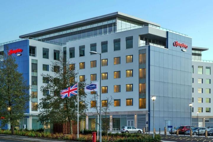 Hampton by Hilton Luton Airport .jpeg