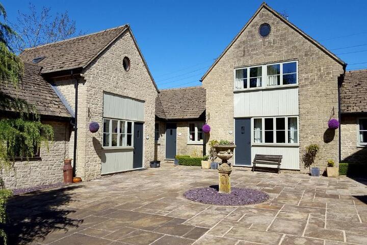 Windrush Cottage, Seven Springs Cottages.jpeg