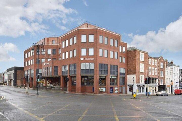 Travelodge Chester City Centre.jpeg
