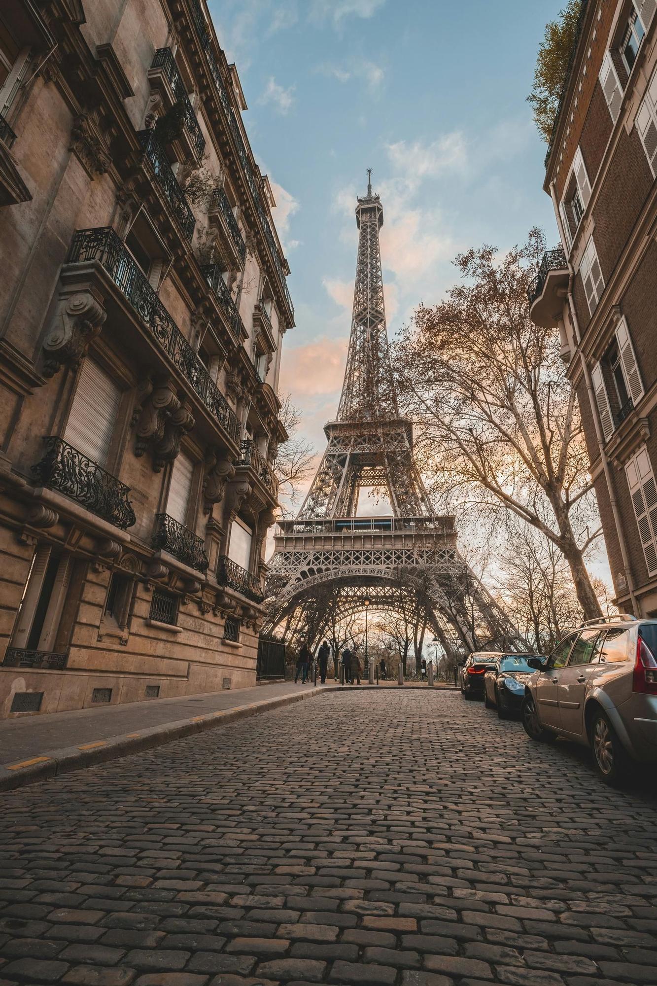 Although Paris must be visited, France is full of extraordinary cities.