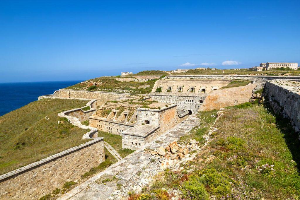 Fort Isabel II