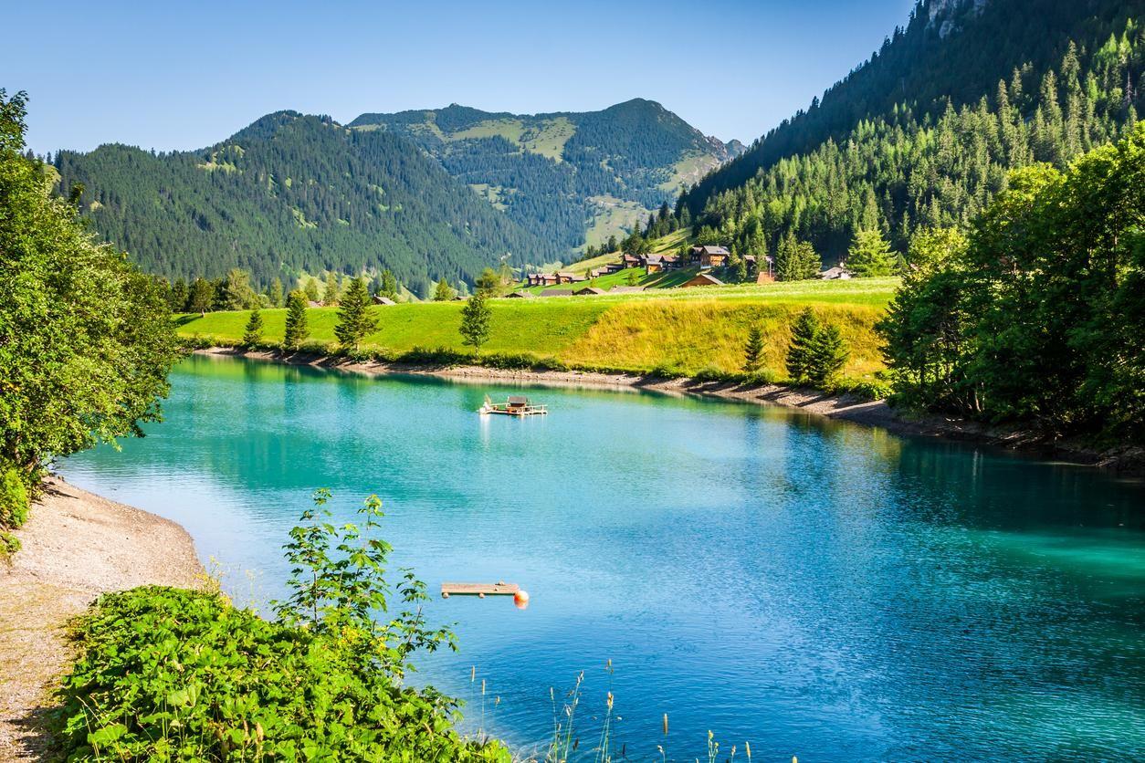 Lake Steg in Liechtenstein
