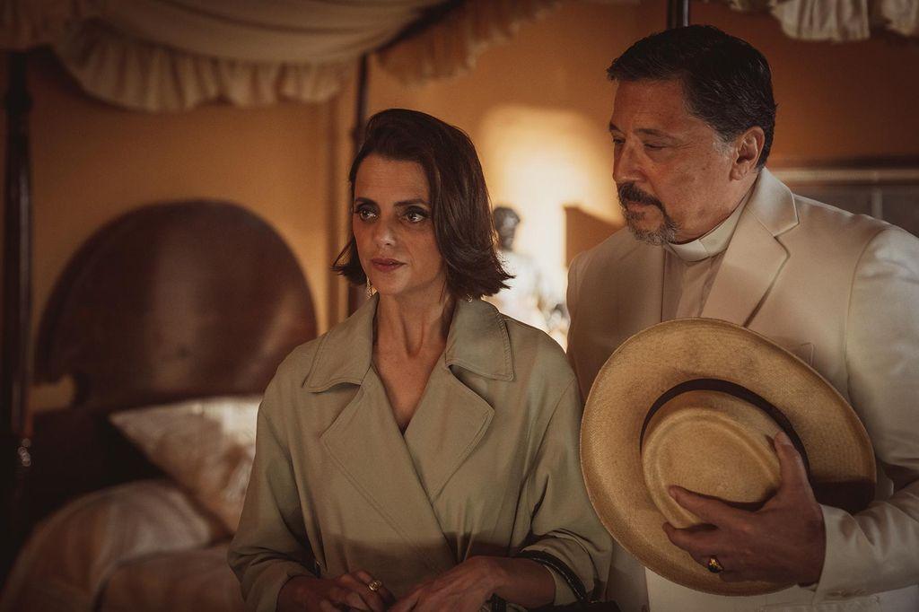 Macarena Gómez, in the second season of '30 Coins'.