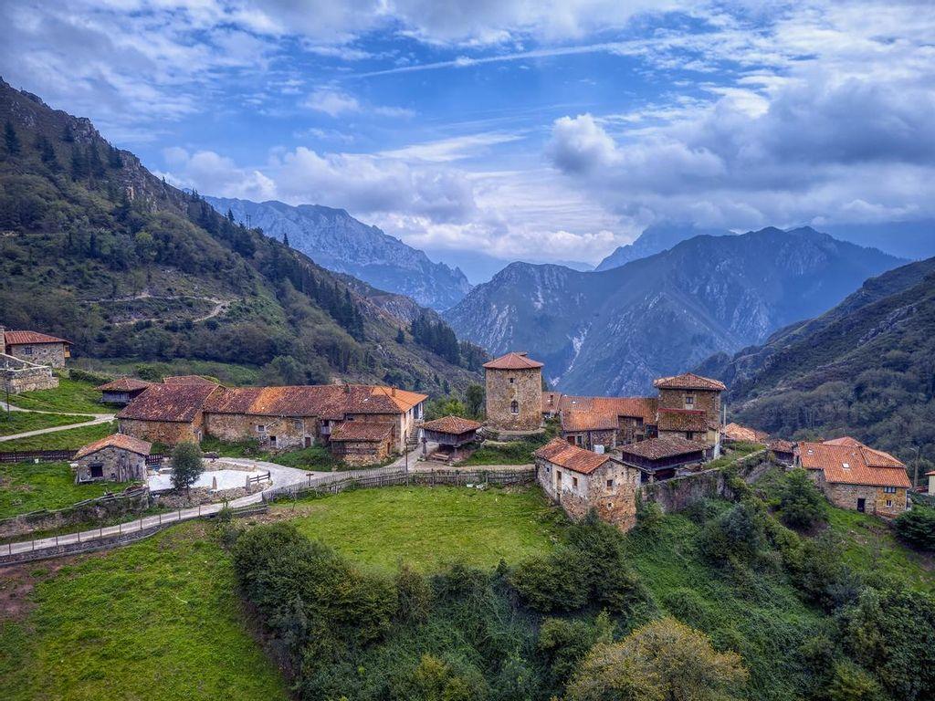 Bandujo retains its medieval essence thanks to nature.