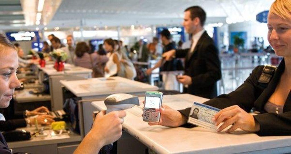 Air France launches mobile boarding pass
