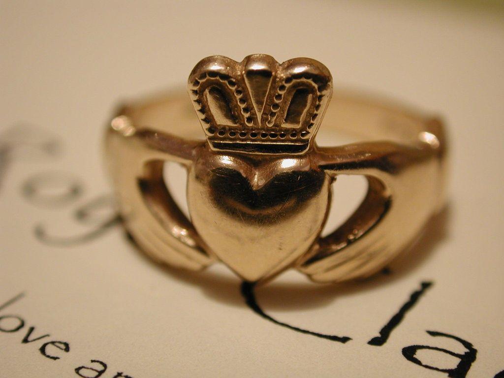 Claddagh Ring Ireland