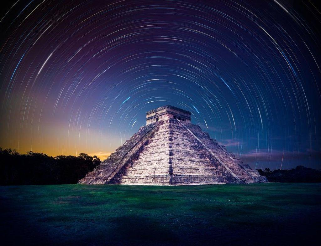 Mayans, stellar constructions