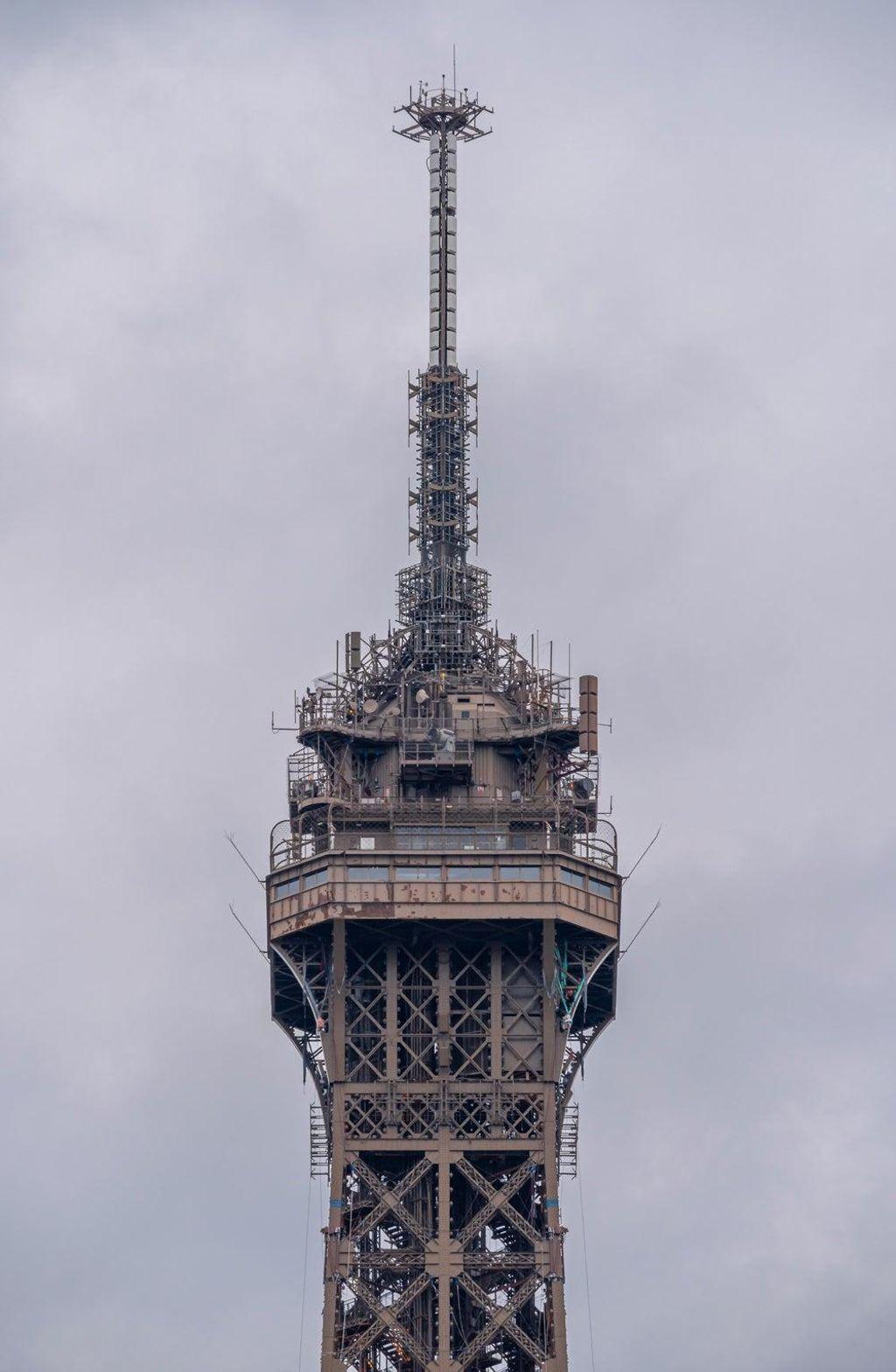 Detail of antennas on the tower.