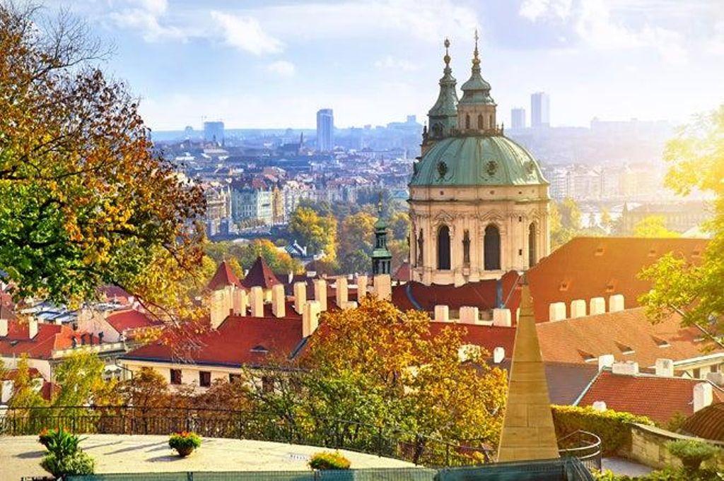 Discover Charles IV's Prague