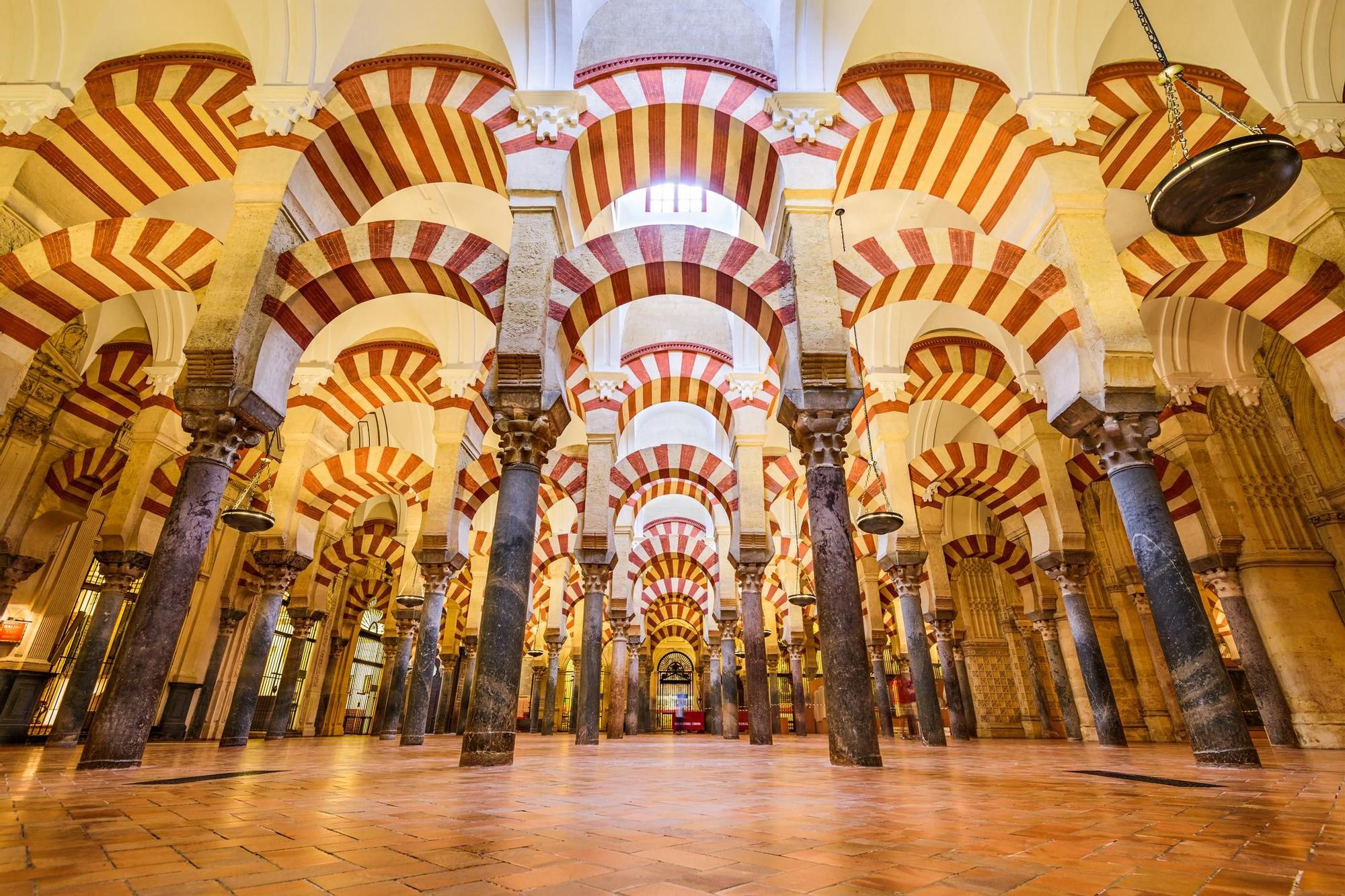 Arches inside