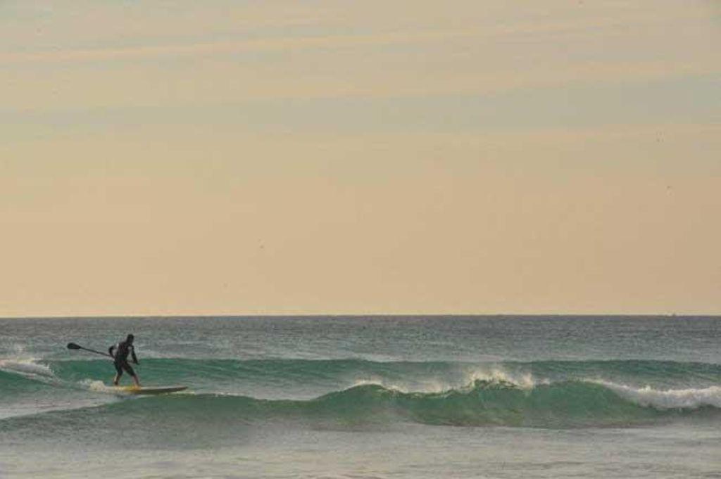 Tarifa popularizes Paddle Surfing in Spain