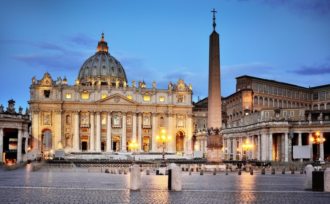 Basilica di San Pietro in Vaticano, a 20 minuti da Roma