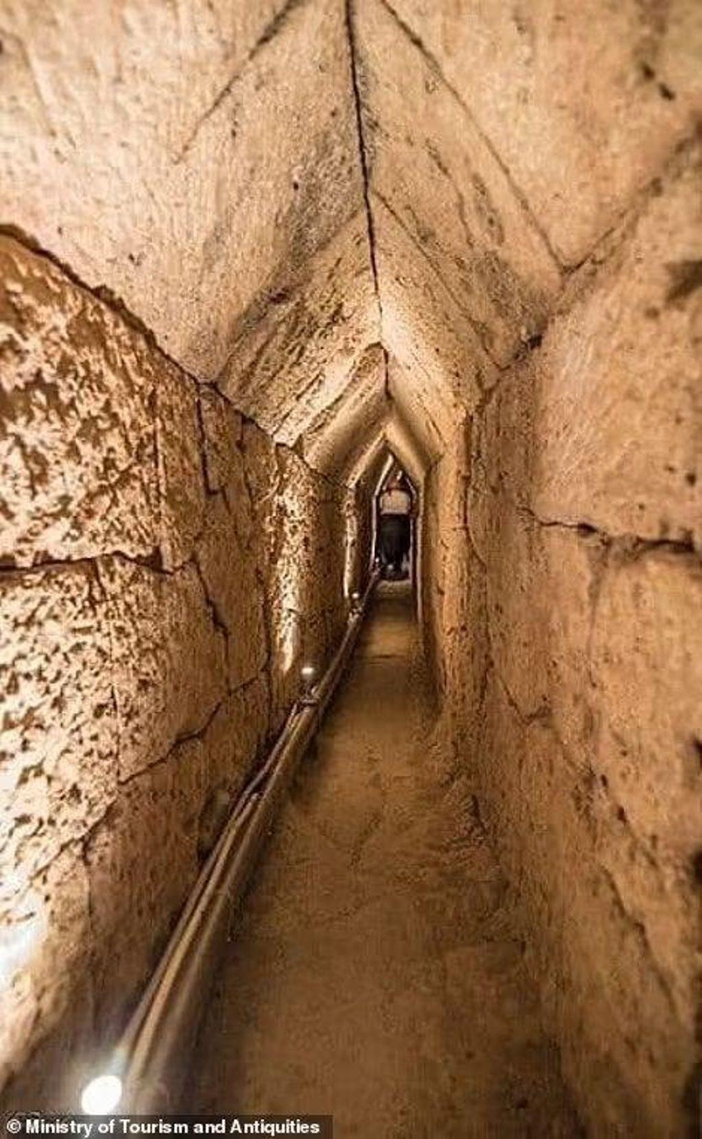 The tunnel may lead to Cleopatra's tomb according to initial investigations