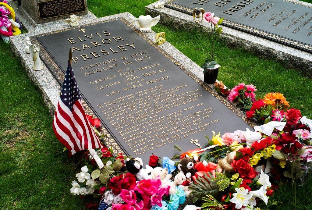 Elvis Presley's Grave