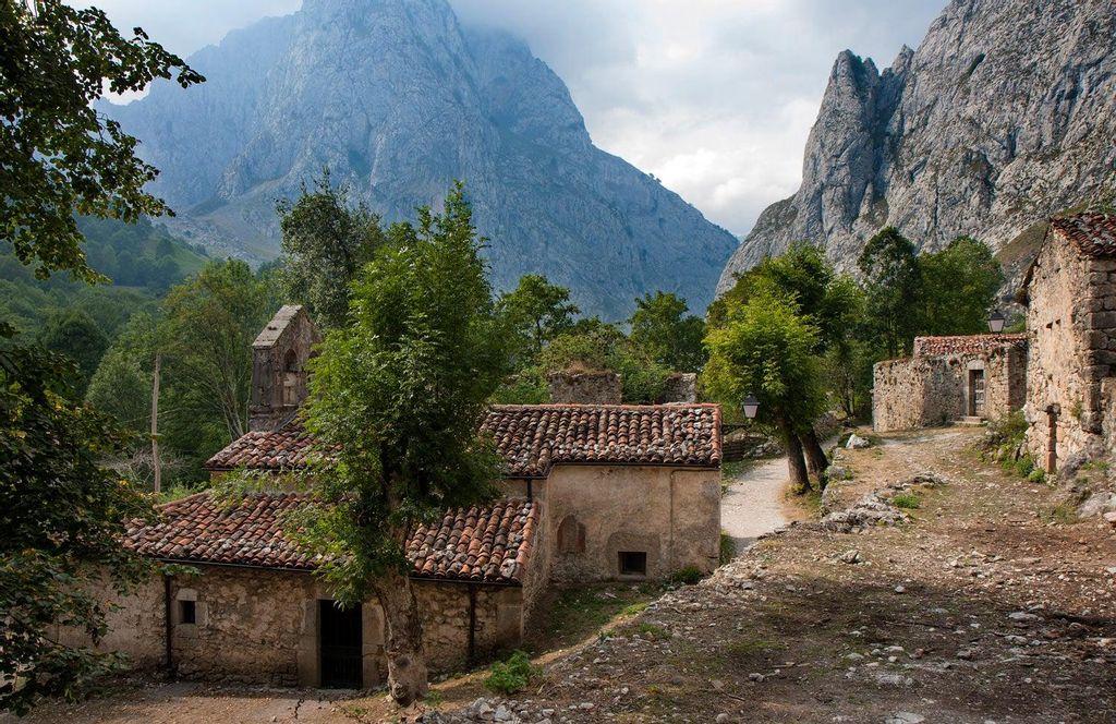 Route through Picos de Europa