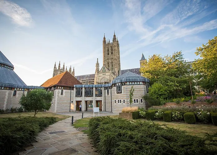 Explore Top-Rated Canterbury Hotels for Your Perfect Stay